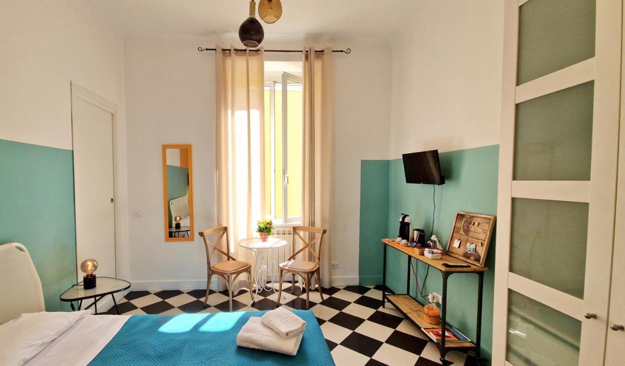 Onda Su Onda Bed & Breakfast ลาสเปเซีย ภายนอก รูปภาพ